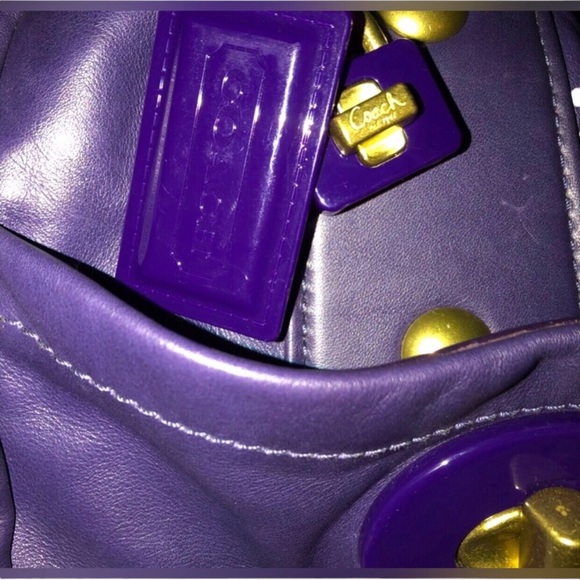 Coach Resort Leather Drawstring Limited Edition Bag in purple (2A) - Picture 7 of 12